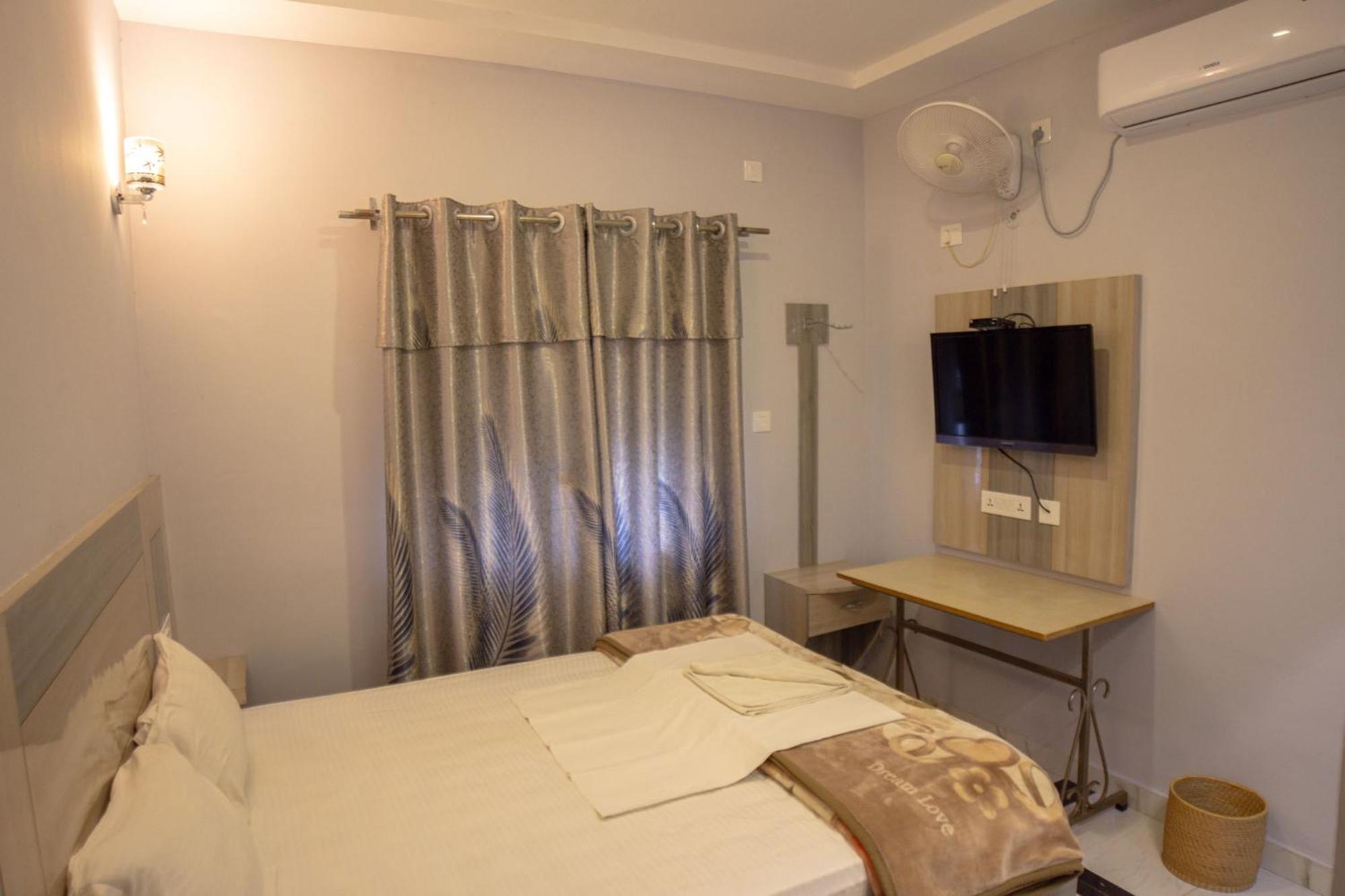 Galaxy Guest House Bhairāhawā Kamer foto