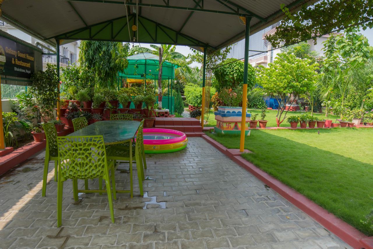 Galaxy Guest House Bhairāhawā Buitenkant foto