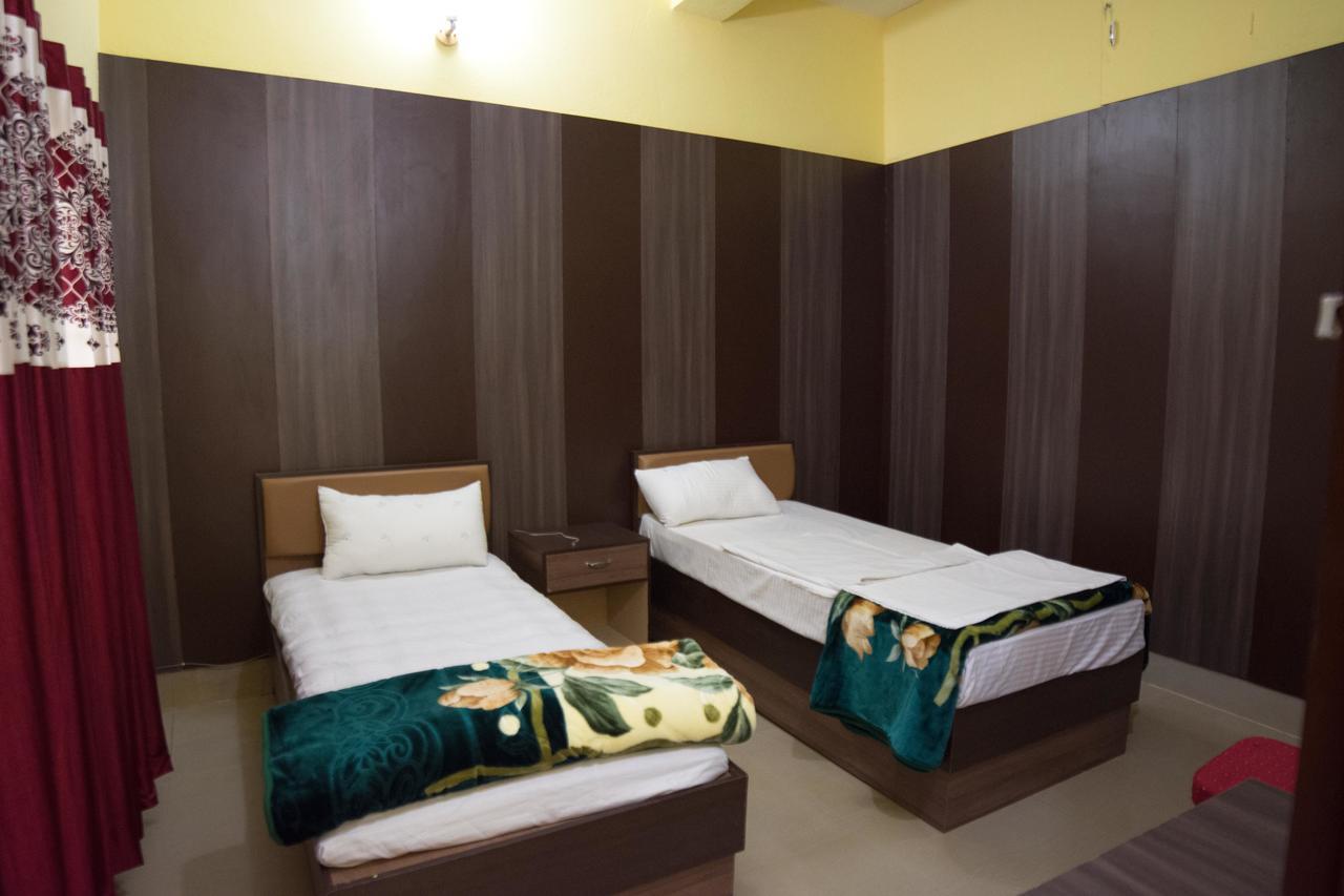 Galaxy Guest House Bhairāhawā Buitenkant foto