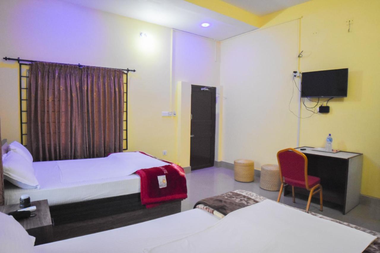 Galaxy Guest House Bhairāhawā Buitenkant foto